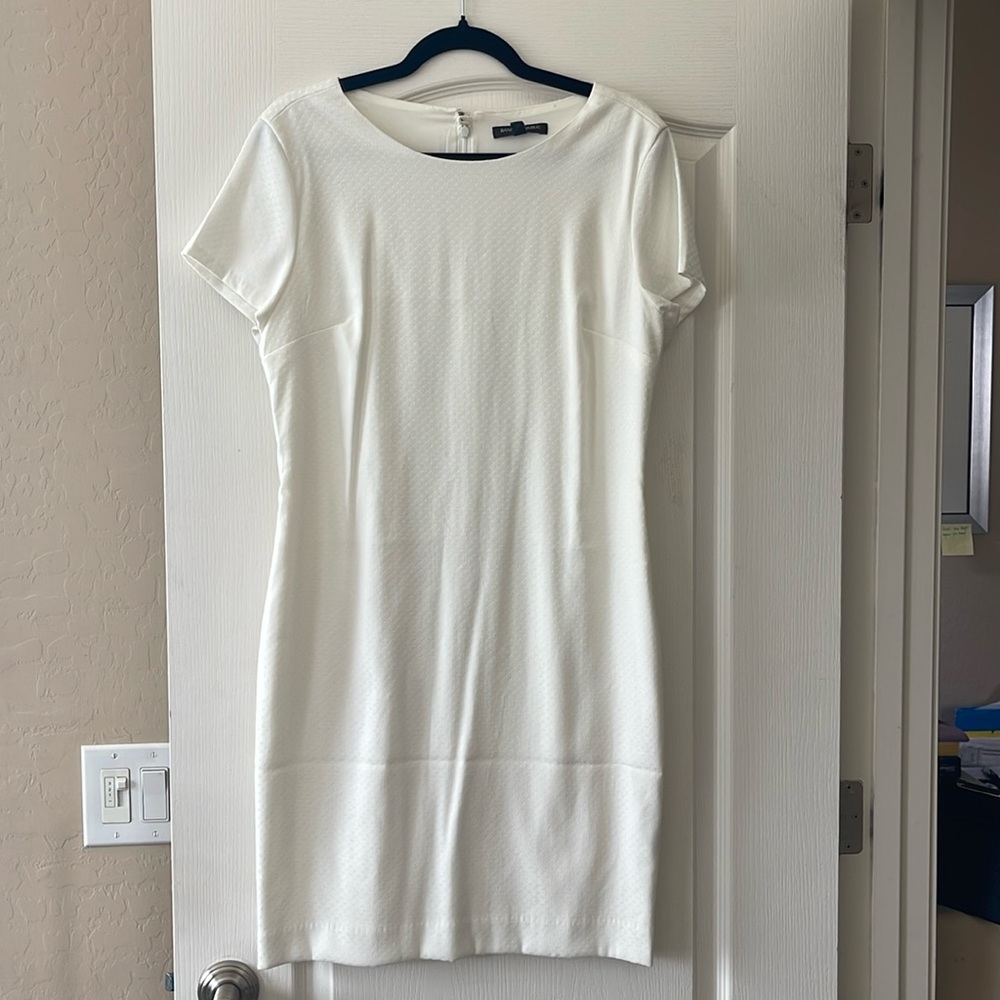Banana Republic Off White Classic Dress
